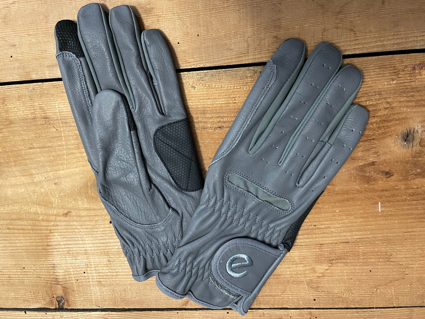 Gloves - eQuest Grip Pro Leather - Grey